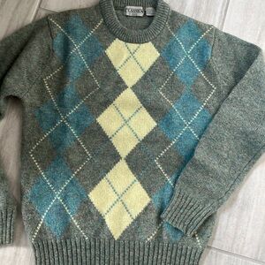 Vintage argyle wool sweater